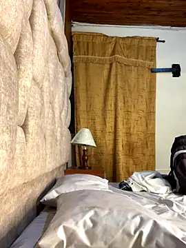 Emiliano Reyes online show from 12-03-25, 01:24