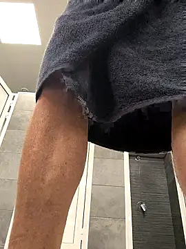 Vanovik20 online show from 11-15-25, 01:36