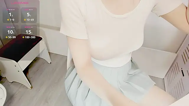 Snapshot of mimi_babyyy chatting on 05-28-26, 05:32 mimi babyyy online show from 05-28-26, 05:32