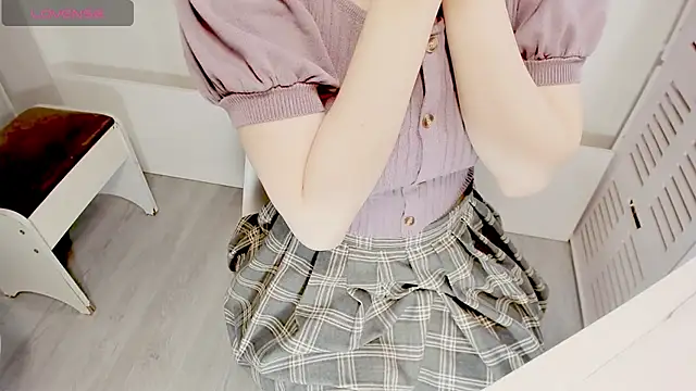 Snapshot of mimi_babyyy chatting on 05-30-26, 01:19 mimi babyyy online show from 05-30-26, 01:19