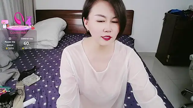 icenana online show from 06-13-26, 07:50