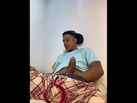 Snapshot of liam_Brooks9 chatting on 02-09-26, 12:42 liam Brooks9 online show from 02-09-26, 12:42