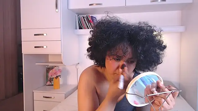 MartiRuis10 online show from 11-09-25, 07:01