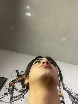 Snapshot of Agattha22 chatting on 10-31-25, 07:09 Agattha22 online show from 10-31-25, 07:09