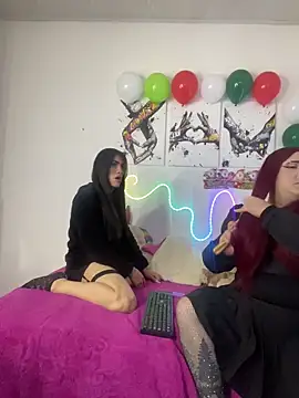 Snapshot of Agattha22 chatting on 12-02-25, 07:57 Agattha22 online show from 12-02-25, 07:57