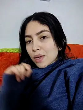 Lenguasdegato1699 online show from 10-20-25, 04:57