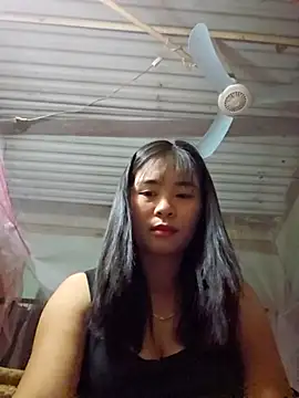 Squirrel-Pear online show from 12-03-25, 11:47