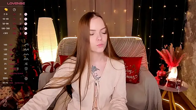 Snapshot of MelissaBell_ chatting on 12-19-25, 08:43 MelissaBell online show from 12-19-25, 08:43