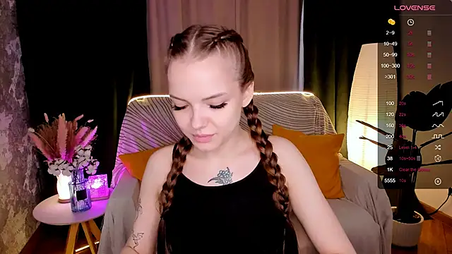 Snapshot of MelissaBell_ chatting on 01-16-26, 08:18 MelissaBell online show from 01-16-26, 08:18