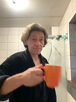 kon77777 online show from 10-25-25, 05:26