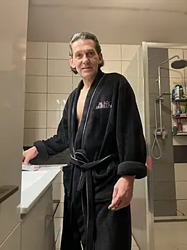 kon77777 online show from 11-19-25, 03:17