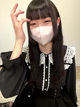 Snapshot of Reina_cute_00_ chatting on 11-27-25, 04:14 Reina cute 00 online show from 11-27-25, 04:14