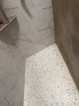 Snapshot of EdgarLopez69 chatting on 11-08-25, 03:23 EdgarLopez69 online show from 11-08-25, 03:23