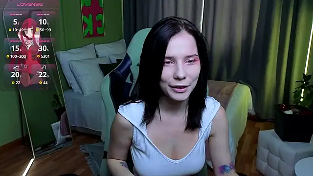 Mell Hyees online show from 10-25-25, 11:40