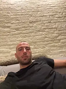 Rotteei1 online show from 11-01-25, 06:59