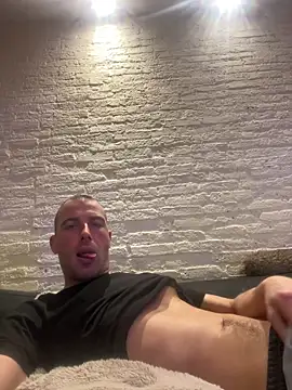 Rotteei1 online show from 11-23-25, 04:07