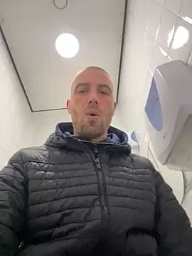 Rotteei1 online show from 12-04-25, 09:18