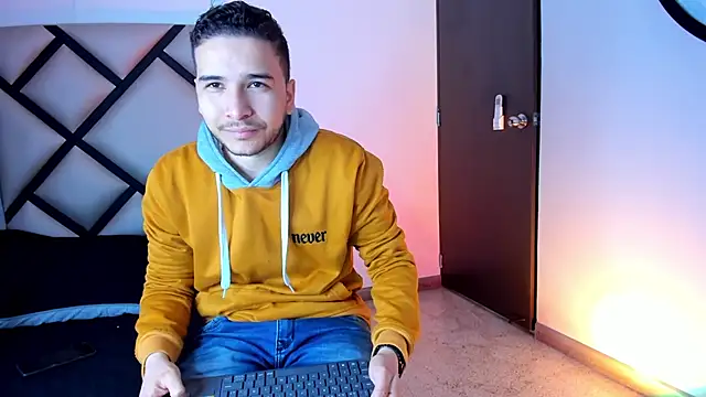 mike 257 online show from 11-27-25, 11:45