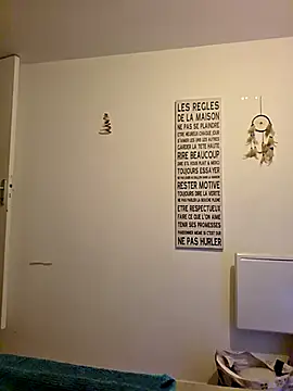 lasexycoquine59 online show from 12-04-25, 07:39