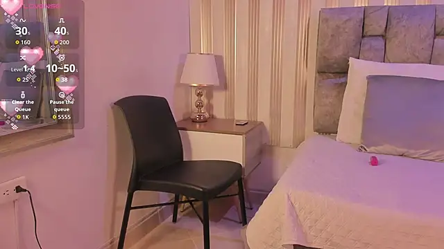 Arya Ali  online show from 11-14-25, 03:16