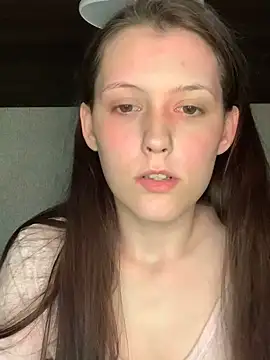 Snapshot of Thedeepwebcutie chatting on 11-01-25, 03:19 Thedeepwebcutie online show from 11-01-25, 03:19