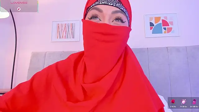 fatiima  online show from 04-20-26, 07:04