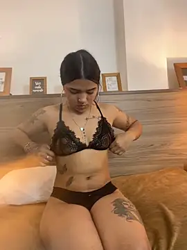 Demon foxes online show from 11-15-25, 05:42