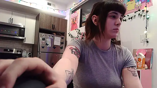 Snapshot of Trickylucy555 chatting on 01-14-26, 08:09 Trickylucy555 online show from 01-14-26, 08:09