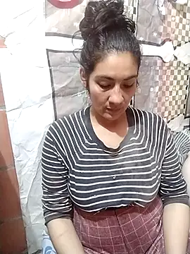 Snapshot of luzdelunas chatting on 11-02-25, 12:24 luzdelunas online show from 11-02-25, 12:24