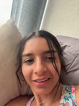 Snapshot of violeta365 chatting on 04-24-26, 06:10 violeta365 online show from 04-24-26, 06:10