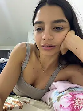Snapshot of violeta365 chatting on 05-11-26, 01:00 violeta365 online show from 05-11-26, 01:00