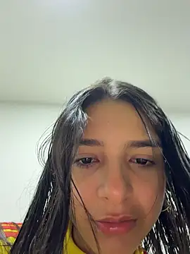 Snapshot of violeta365 chatting on 06-18-26, 04:02 violeta365 online show from 06-18-26, 04:02