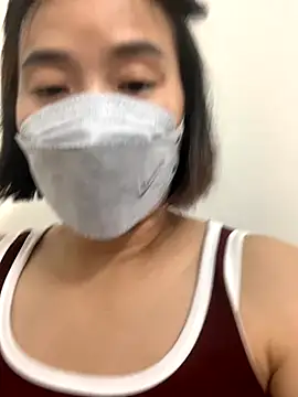 HinayLa online show from 10-19-25, 01:23