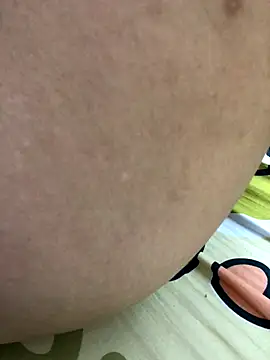 HinayLa online show from 11-26-25, 08:37