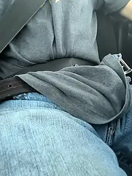 Snapshot of SirDirty34 chatting on 11-03-25, 11:15 SirDirty34 online show from 11-03-25, 11:15