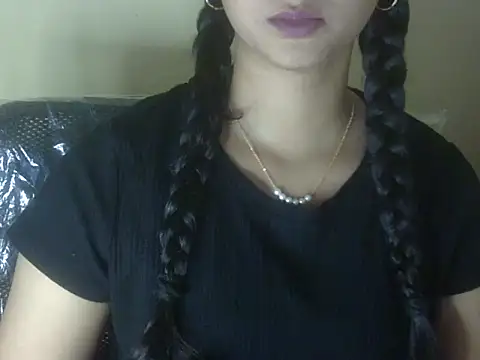 Snapshot of shimz_ chatting on 11-23-25, 06:57 shimz online show from 11-23-25, 06:57