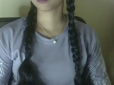 Snapshot of shimz_ chatting on 01-14-26, 05:57 shimz online show from 01-14-26, 05:57