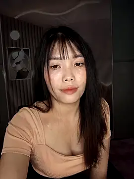 Fish yellow online show from 11-08-25, 01:00