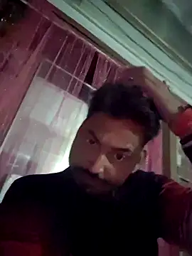 Snapshot of bpn56 chatting on 12-21-25, 01:18 bpn56 online show from 12-21-25, 01:18