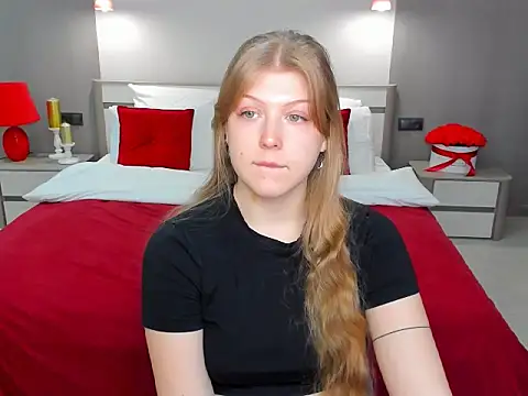 Snapshot of Stella_Light chatting on 12-03-25, 10:57 Stella Light online show from 12-03-25, 10:57