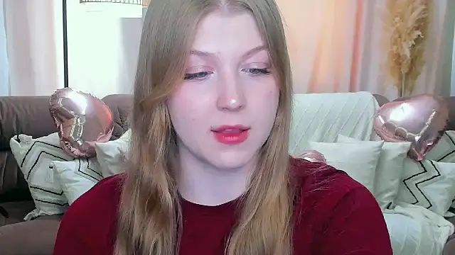 Stella Light online show from 03-11-26, 12:00