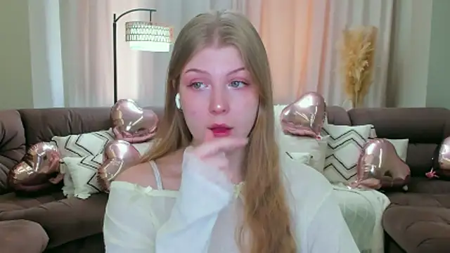 Stella Light online show from 03-24-26, 04:28