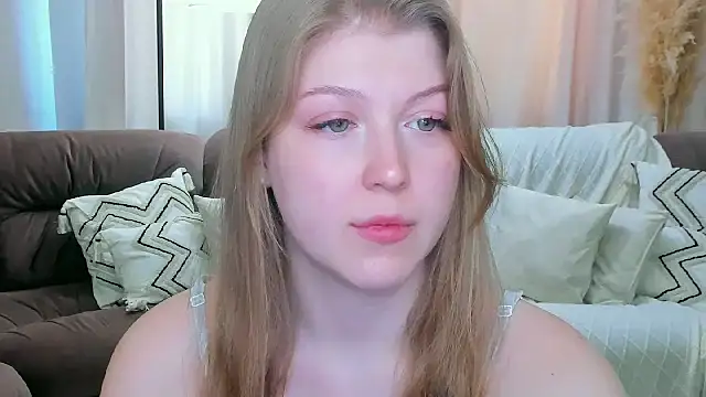 Stella Light online show from 04-06-26, 06:03