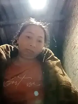 Snapshot of suka-bibi chatting on 11-21-25, 01:54 suka-bibi online show from 11-21-25, 01:54