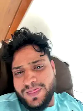 Snapshot of _nico_sam_ chatting on 10-19-25, 08:04 nico sam online show from 10-19-25, 08:04