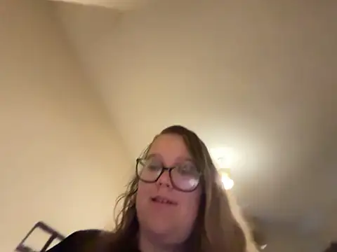 Scarletcum22 online show from 11-03-25, 07:53