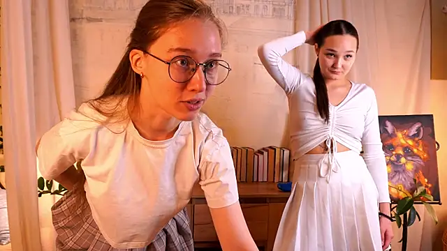 ArianaSweazy online show from 10-25-25, 02:02