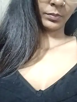 Snapshot of Aaliya_BigBoobs_1 chatting on 12-02-25, 09:14 Aaliya BigBoobs 1 online show from 12-02-25, 09:14