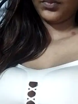 Snapshot of Aaliya_BigBoobs_1 chatting on 07-12-26, 03:25 Aaliya BigBoobs 1 online show from 07-12-26, 03:25