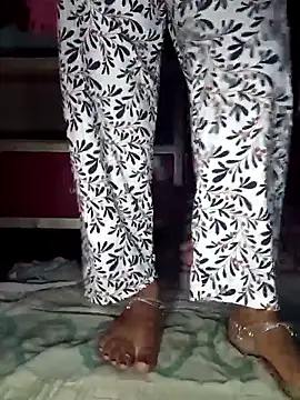 Snapshot of Hot-joyaa chatting on 12-14-25, 06:34 Hot-joyaa online show from 12-14-25, 06:34